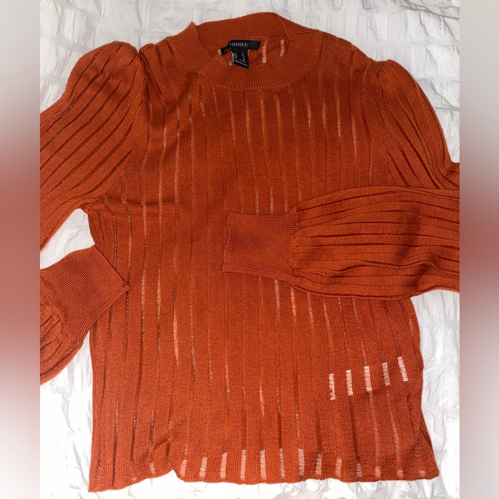 Never worn before Forever 21 long sleeve